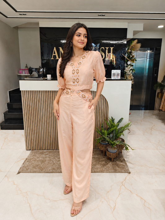 Peach Indo Western Set
Designer Pant Set India
Kutdana Work Party Wear
Fusion Festive Wear Women
Contemporary Wedding Outfit