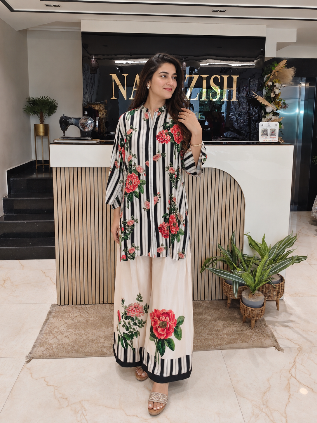 Off White & Black Crepe Co-ord Set
Designer Crepe Kurta Pant Set
Floral Print Cutdana Co-ord Set
Party Wear Ethnic Co-ord Outfit
Luxury Ethnic Wear