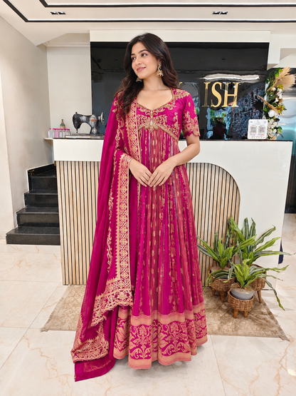 Wine Designer Anarkali
Silk Anarkali for Women
Kutdana Dabka Work Outfit
Wedding Wear Anarkali India
Luxury Party Wear Dress