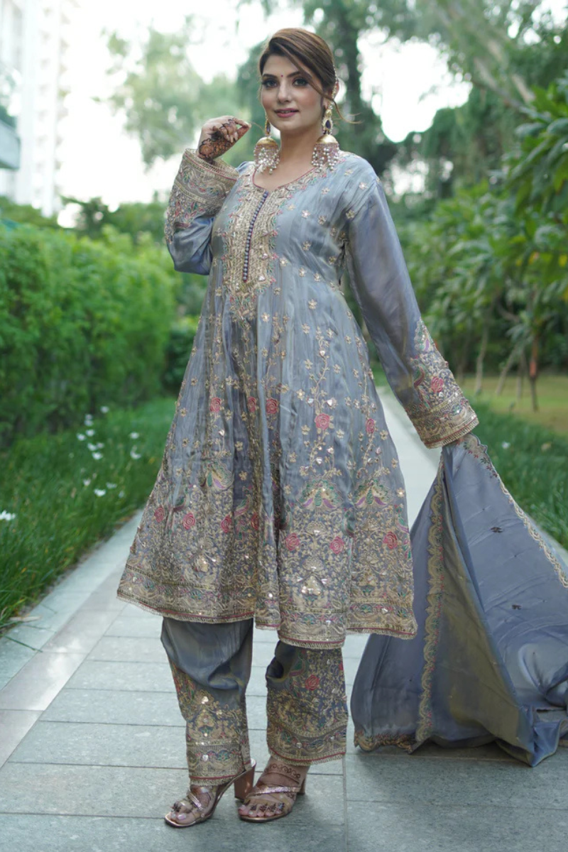 Step into effortless ethnic charm with Nawazish’s handcrafted shararas and Anarkalis—perfect for mehendi, Eid, family weddings, and festive gatherings. With hand embroidery, flowy silhouettes, and designer flair, our salwar suit sets are available in a range of sizes, ensuring comfort, style, and sophistication for every woman